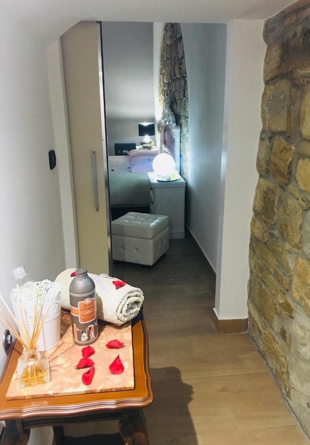 Gesualdo Da Venosa Bed & Breakfast Bagian luar foto