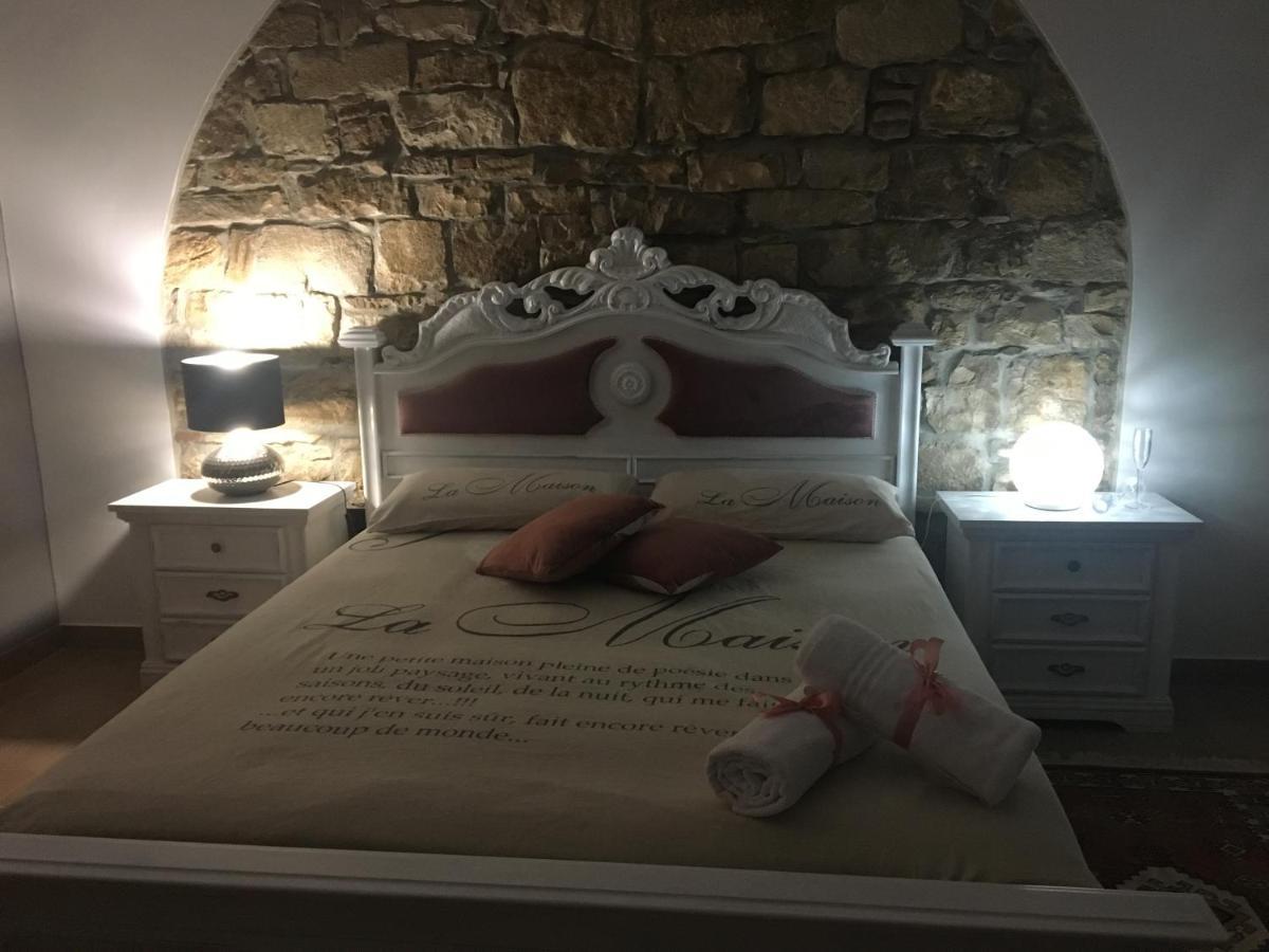 Gesualdo Da Venosa Bed & Breakfast Bagian luar foto